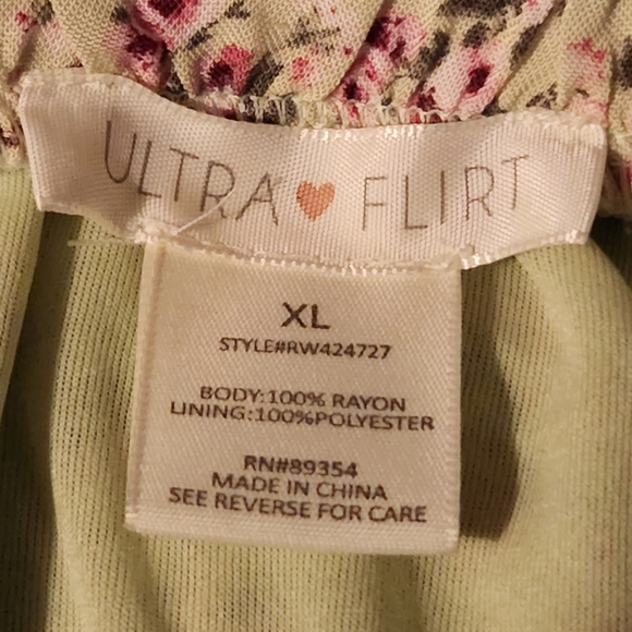 Ultra Flirt Juniors' Ruffled Hem Mini Skort - Picture 7 of 9